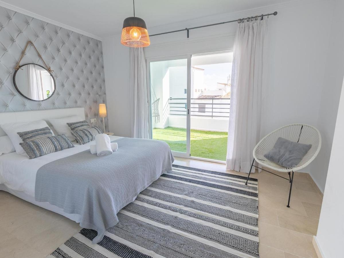 דירות Vacation Marbella I Terrazas De Banus, Romantic, Jacuzzi, Pet-Friendly, Cosy Duplex Penthouse, 2Min Walk To Marina מראה חיצוני תמונה